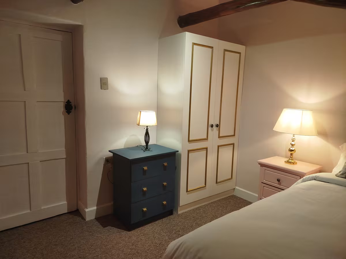 lamay bedroom
