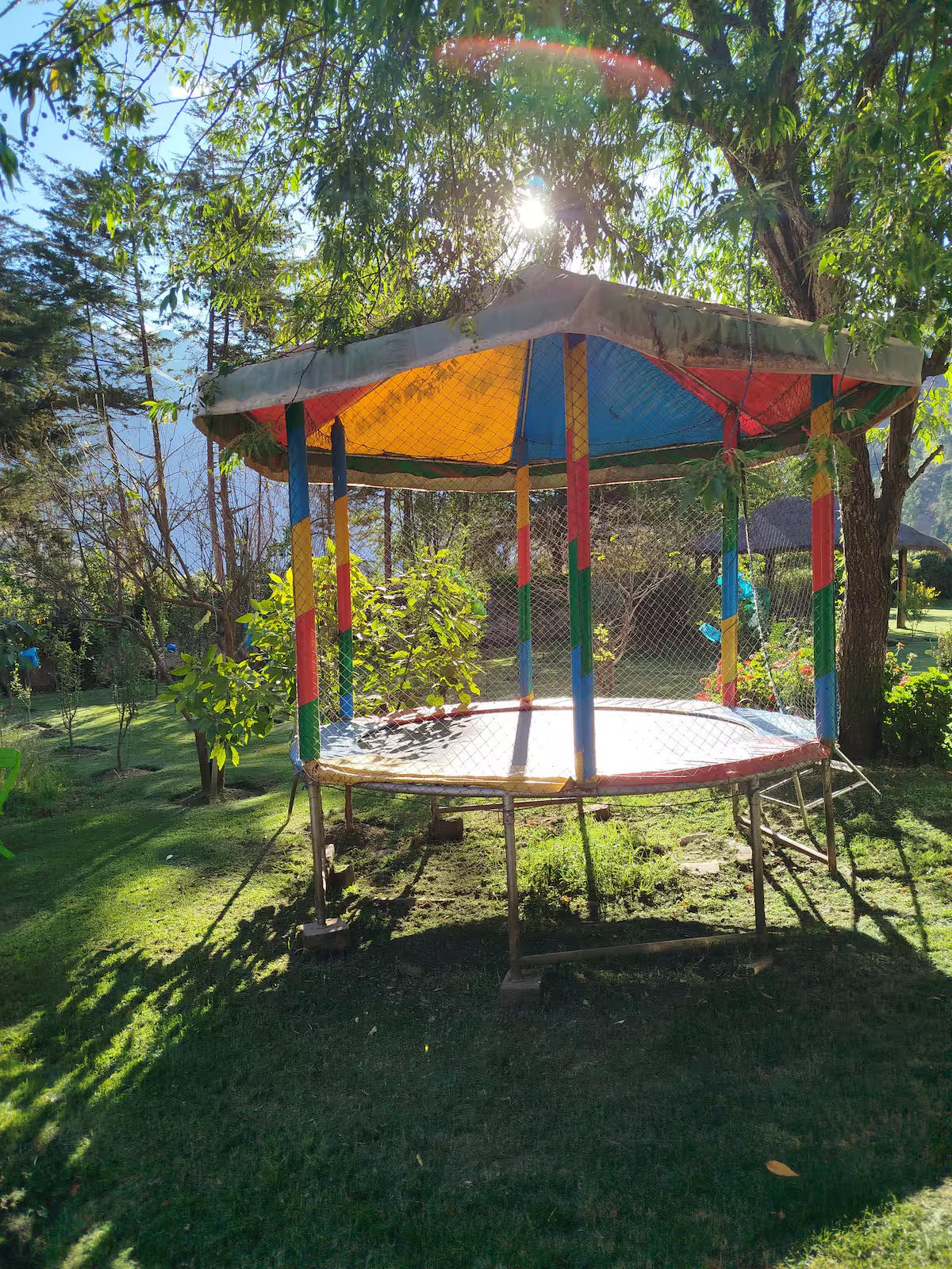trampoline lamay